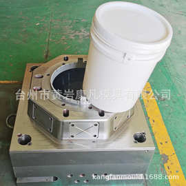 市场通用包装桶图片 25公斤圆桶 方桶塑料桶模具制造价格