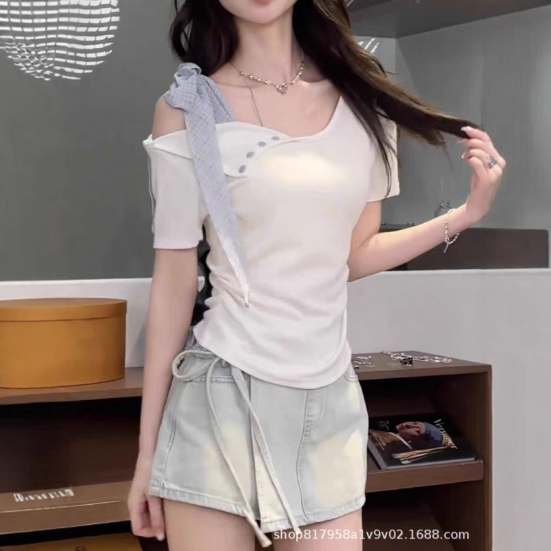 French Fashion Strap Asymmetrical Design Short-Sleeved T-Shirt for Women Summer Off-Shoulder Niche Slimming Look Short Top French Fashion Strap Asymmetrical Design Short-Sleeved T-Shirt for Women Summer Off-Shoulder Niche Slimming Look Short Top