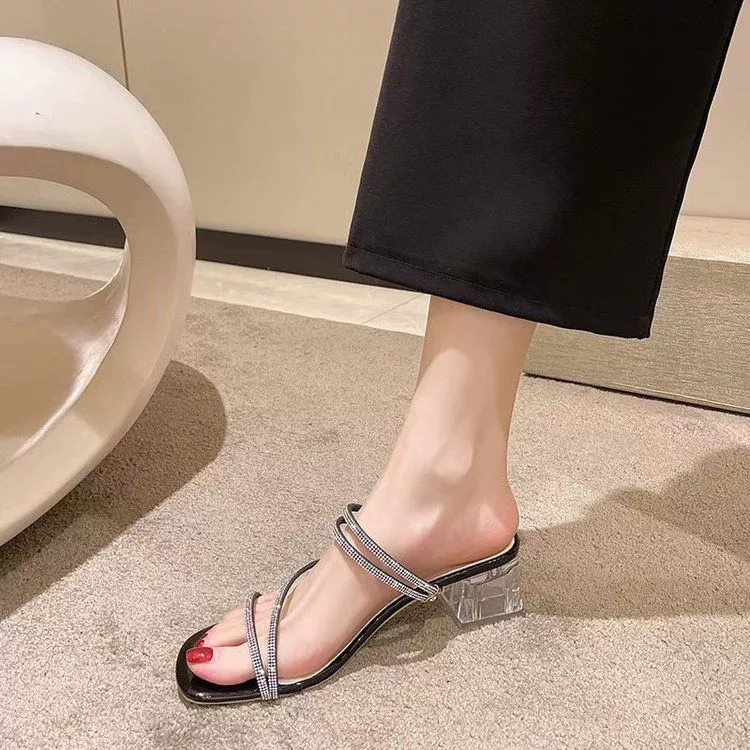 Slippers, sandals, 2023 collection, internet celebrity