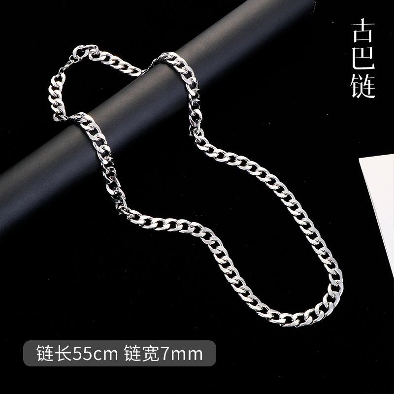 8802 # Cuban chain is 55cm long and 7mm wide (full body titanium steel)