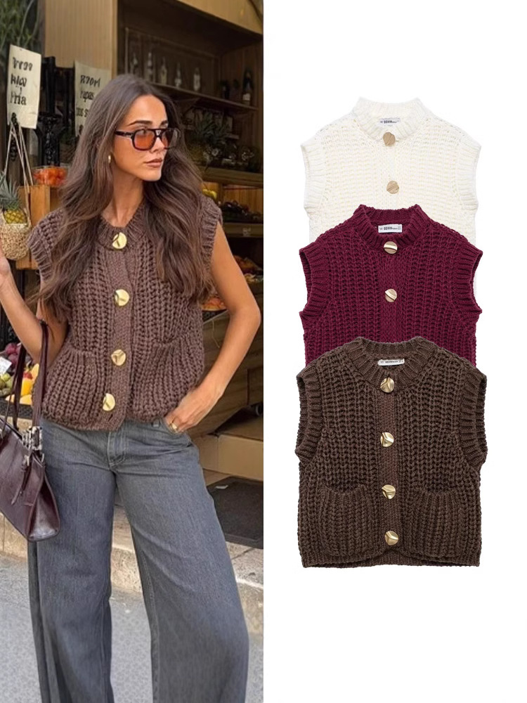 spring solid knitted sweater sleevless with a round collar