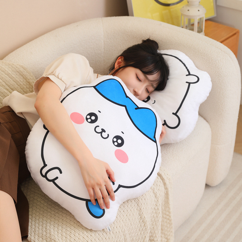 Cross-border lindo kawaii almohada sofá cojín cómic alrededor de la tienda de regalos muñeca anfitriona al por mayor