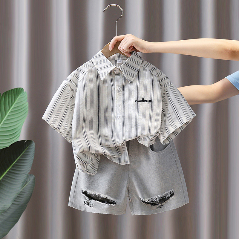 7367 Traje de camisa para niños Camisa a rayas de manga corta delgada de verano para niños 2025 nuevo traje de verano de dos piezas de verano