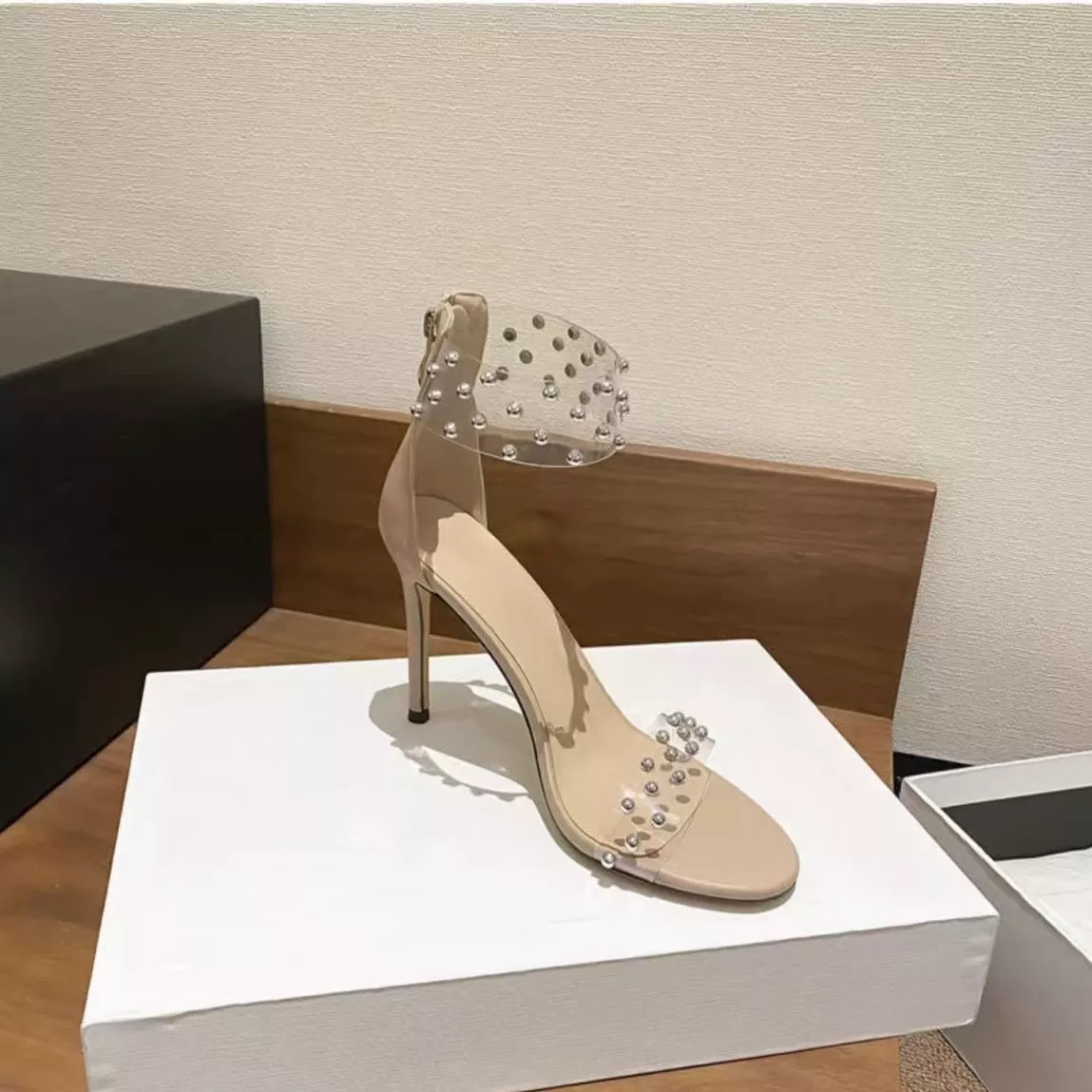 2025 новые летние туфли на высоком каблуке с дизайном шпильки, нишевые сексуальные босоножки с открытым носком и прозрачными ремешками для женщин