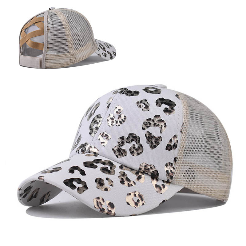 Women's Sweet Simple Style Leopard Curved Eaves Baseball Cap display picture 2