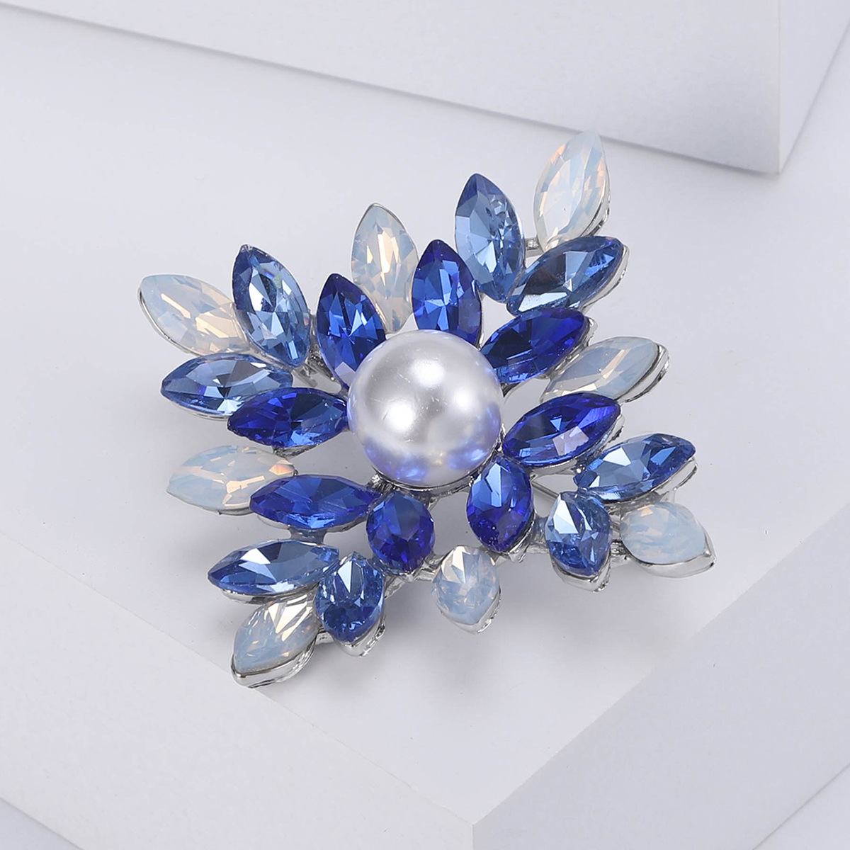 Damen Brosche Vintage Perle Kristall Schmetterling Blume Anstecknadel_voghion.com