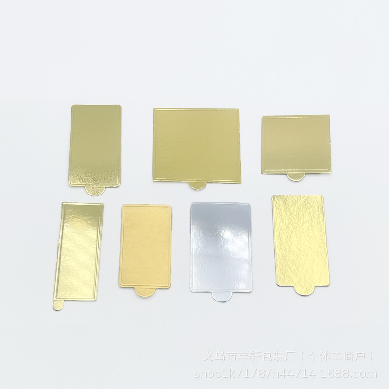 Fabricante al por mayor almohadilla de mousse desechable redonda oro mini pastel de queso pequeño cartón de oro placa de pastel