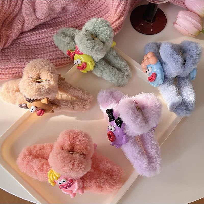 毛絨抓夾女後腦勺大號鯊魚夾可愛秋冬搞怪丑娃娃髮夾個性盤發頭飾