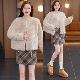 休闲裤;时尚休闲套装;女式牛仔裤