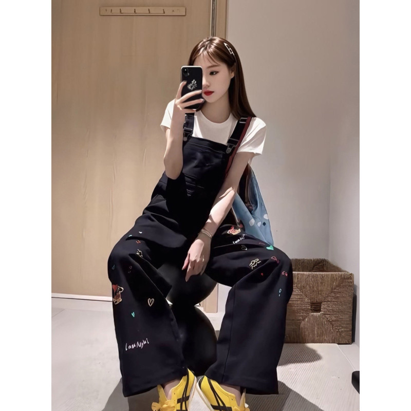 大码卡通刺绣背带裤女秋季设计感宽松显瘦休闲日系直筒阔腿牛仔裤|undefined