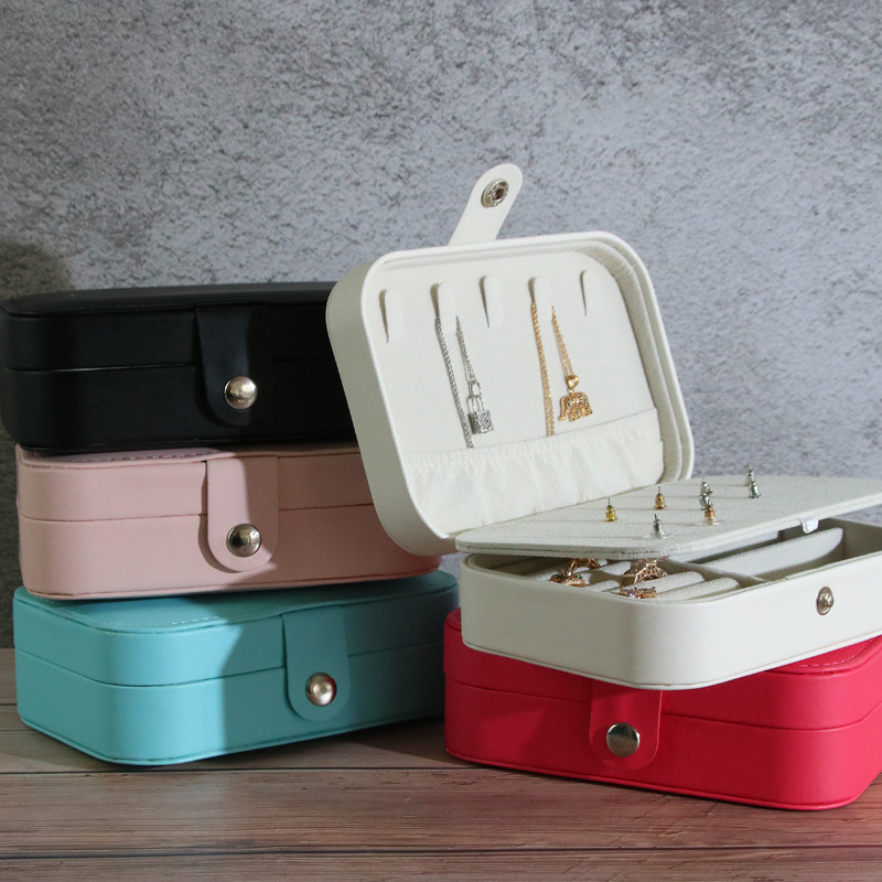 Simple Style Solid Color Pu Leather Jewelry Boxes display picture 2