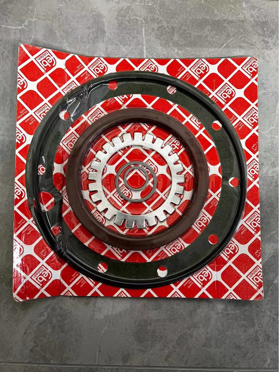 Factory Direct Supply of Oil Seals for Mercedes-Benz, Stania, Volvo, and Man Vehicles, Direct Sales from the Manufacturer