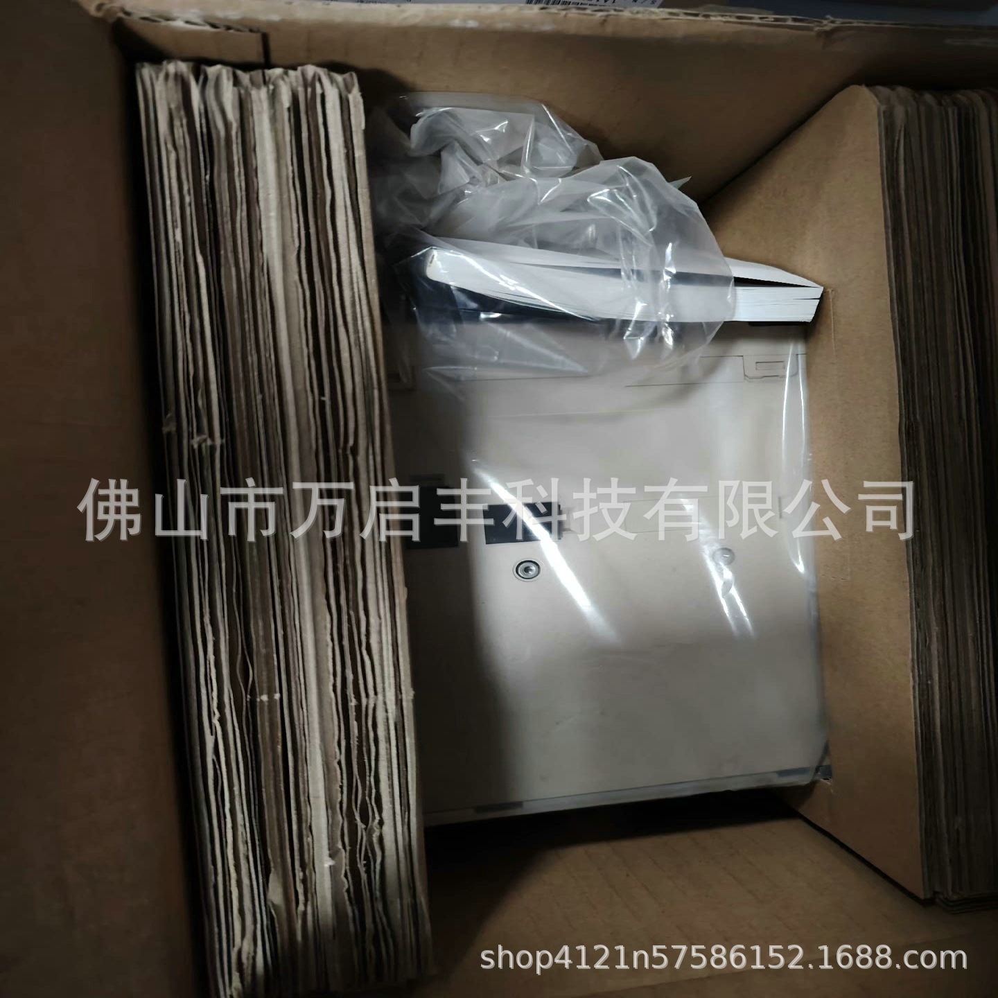 SGD7S-120A00A002 安川伺服驱动器 全新现货 议价