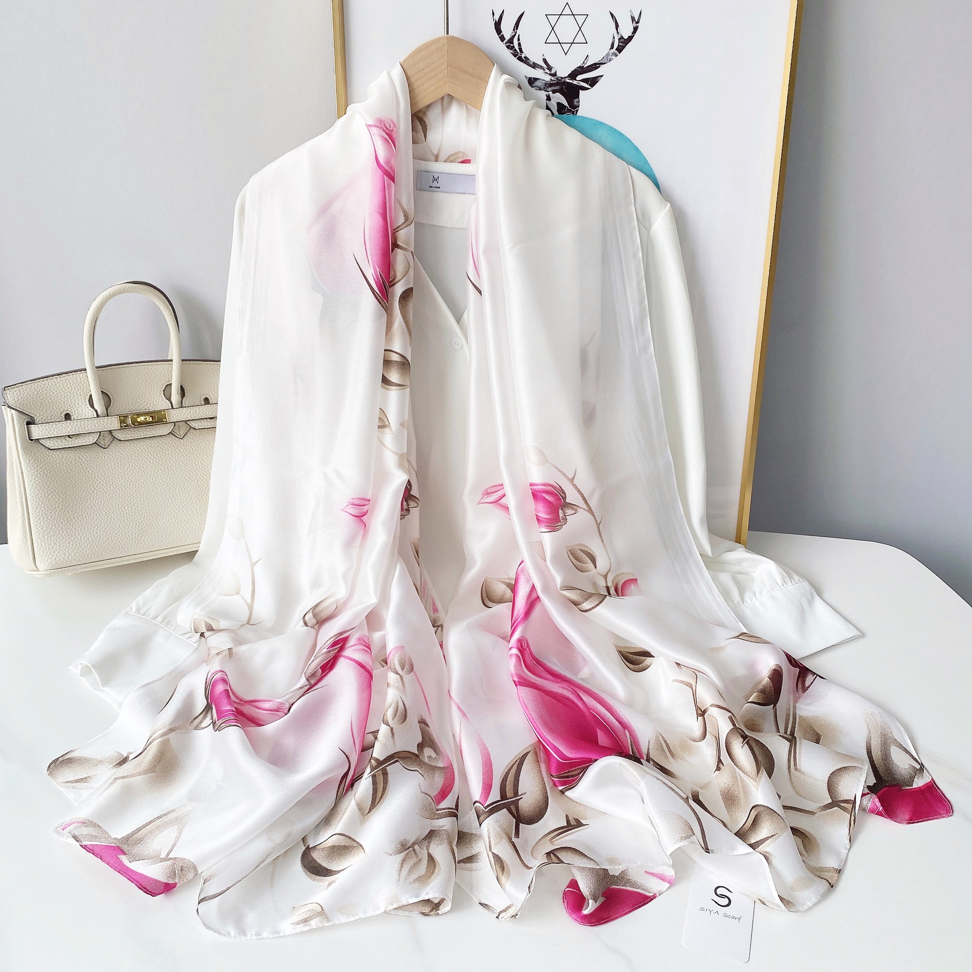 Primavera y verano nuevo estilo coreano Magnolia elegante bufanda de seda artificial de las mujeres chal decorativo elegante protector solar Toalla de playa