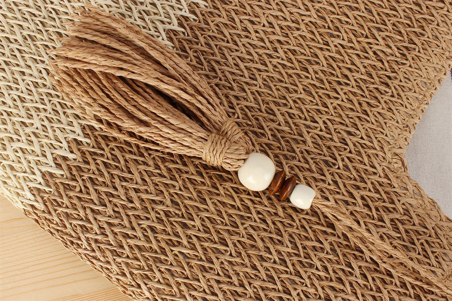 New Styles of Handbags 2024, Woven Bags for Summer Seaside Travel, New Versatile Large-capacity Tote Bags, Fashionable and Popular Women's Bags._voghion.com