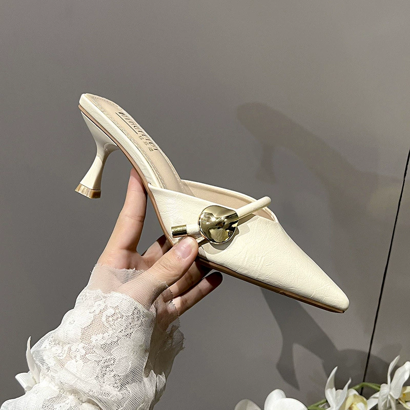 2025 новые летние верхние босоножки Baotou с пряжкой, на шпильке, с острым носком и универсальные для женщин