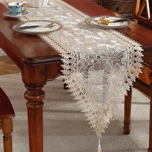 Cross-border new simple lace embroidery table flag American tea table flag bed flag multi-functional table flag table cloth direct sales