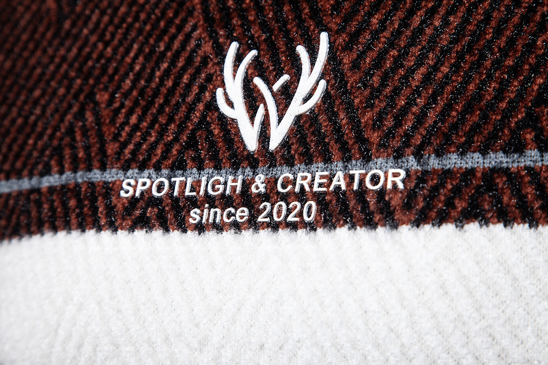 Men's Knitwear Round Neck Casual Pullover Colour Block Sweater_voghion.com