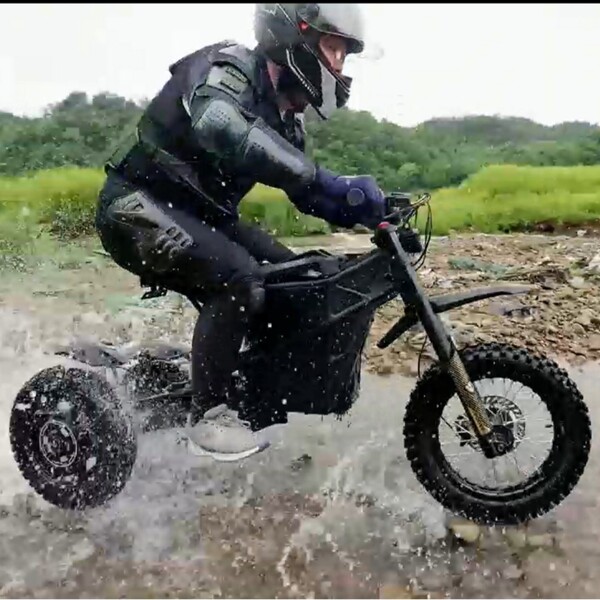 Three-wheel electric off-road mountain beach lithium battery