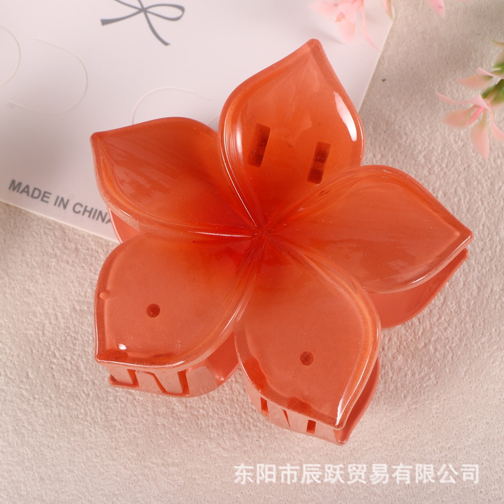 Nuevo color frangipani acrílico pinza para el cabello flor pinza de agarre de alta calidad elegante accesorio para el cabello de mujer pinza de tiburón de agarre lateral