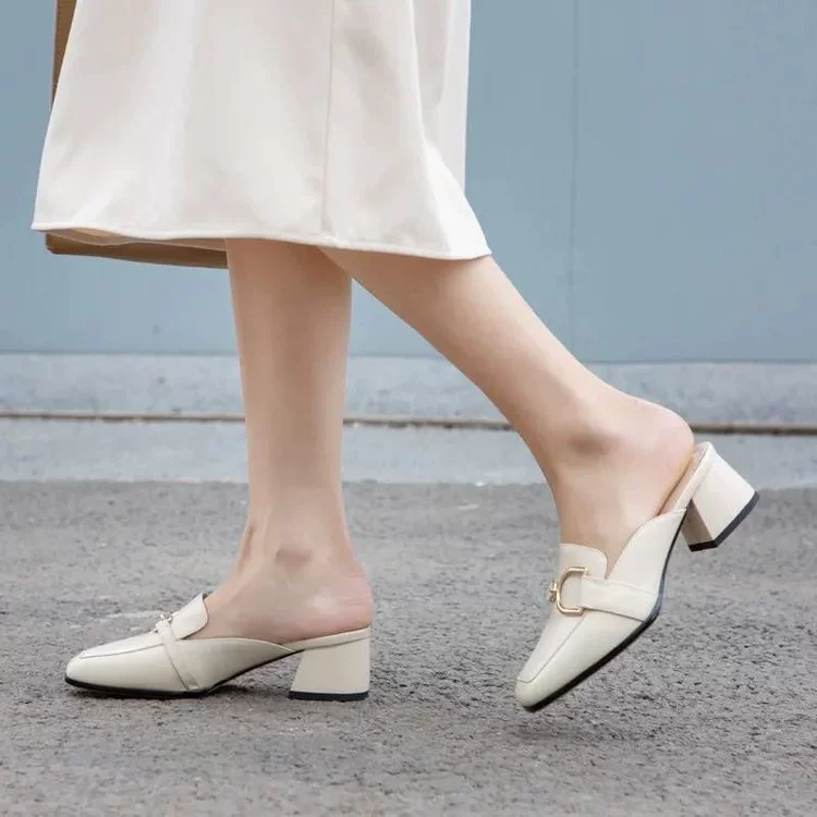 Баотоу половина тапочек женщины 2024 новый летний модный французский толстый каблук средний каблук сандалия на высоком каблуке туфли Мюллер