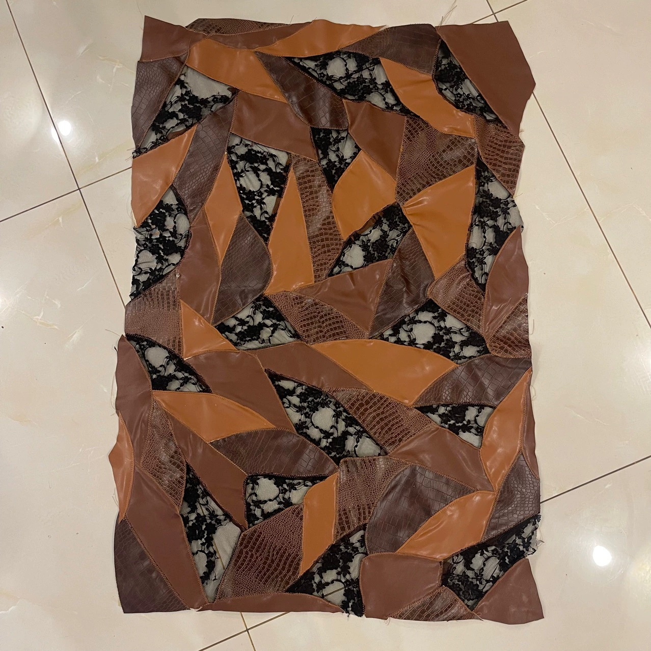 Одежда кожаных шнурков цвета шампанского шить кладет в мешки сырье кожаных товаров