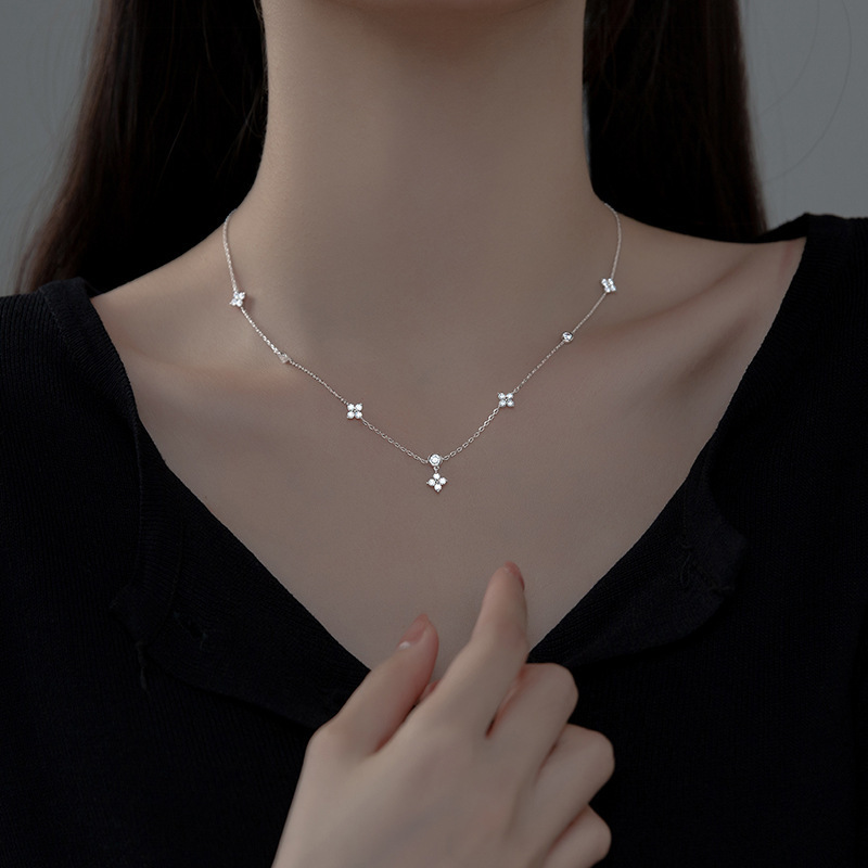 925 Silver Four-Leaf Clover Necklace for Women 2022 Trendyy New Ins Cool Style Clavicle Chain Long Tassel Necklace