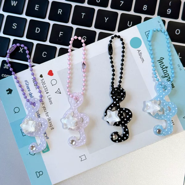 Korean and Japanese style cute star and note keychain, versatile and adorable backpack pendant, gift, DIY bead accessories wholesale