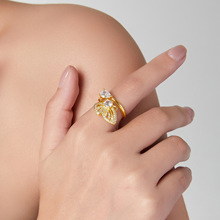 韩版时尚创意镶嵌锆石蝴蝶戒指韩国ins小众轻奢铜镀金食指戒批发