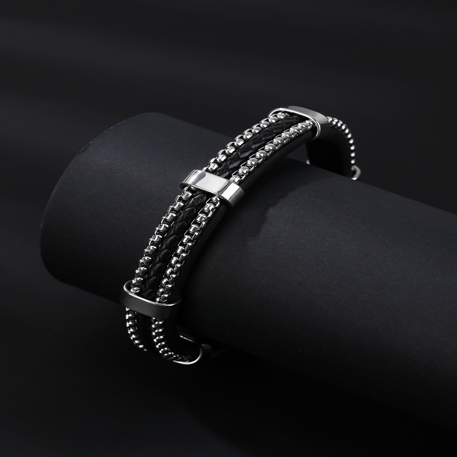 Leather Chain Material 1 Piece Quantity Retro Punk Solid Color 304 Stainless Steel Pu Leather Men's Bangle Men Cord & Leather Bracelets