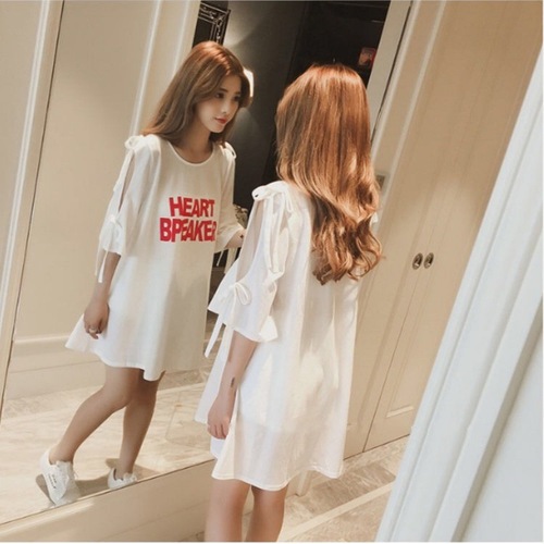 2025 European and American Style Bow-Knot Letter T-Shirt for Women: Off-Shoulder, Hollowed-Out Design with Lace Trim – Trendy Style
