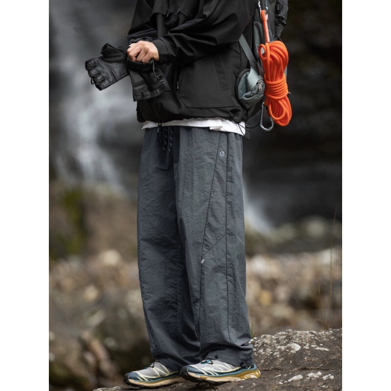 Men's Outdoor Hiking Cargo Pants, Straight-Leg Paratrooper Casual Trousers, American-Style Sports Quick-Dry Waterproof Tactical Pants for Spring Men's Outdoor Hiking Cargo Pants, Straight-Leg Paratrooper Casual Trousers, American-Style Sports Quick-Dry Waterproof Tactical Pants for Spring