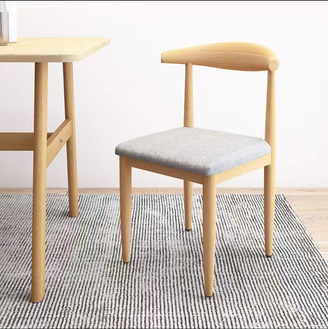 Silla de comedor, taburetes domésticos, mesa de comedor moderna y minimalista, silla de corn de hierro forjado, silla de recepción comercial, silla de oficina