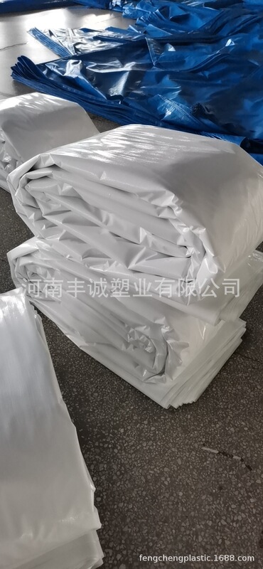 Semi-new and semi-old pe cover cloth waterproof rain cloth indoor floor moisture-proof dustproof packable goods as protective plastic cloth