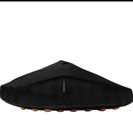 Mertra Mind 001 Platform Clog Black