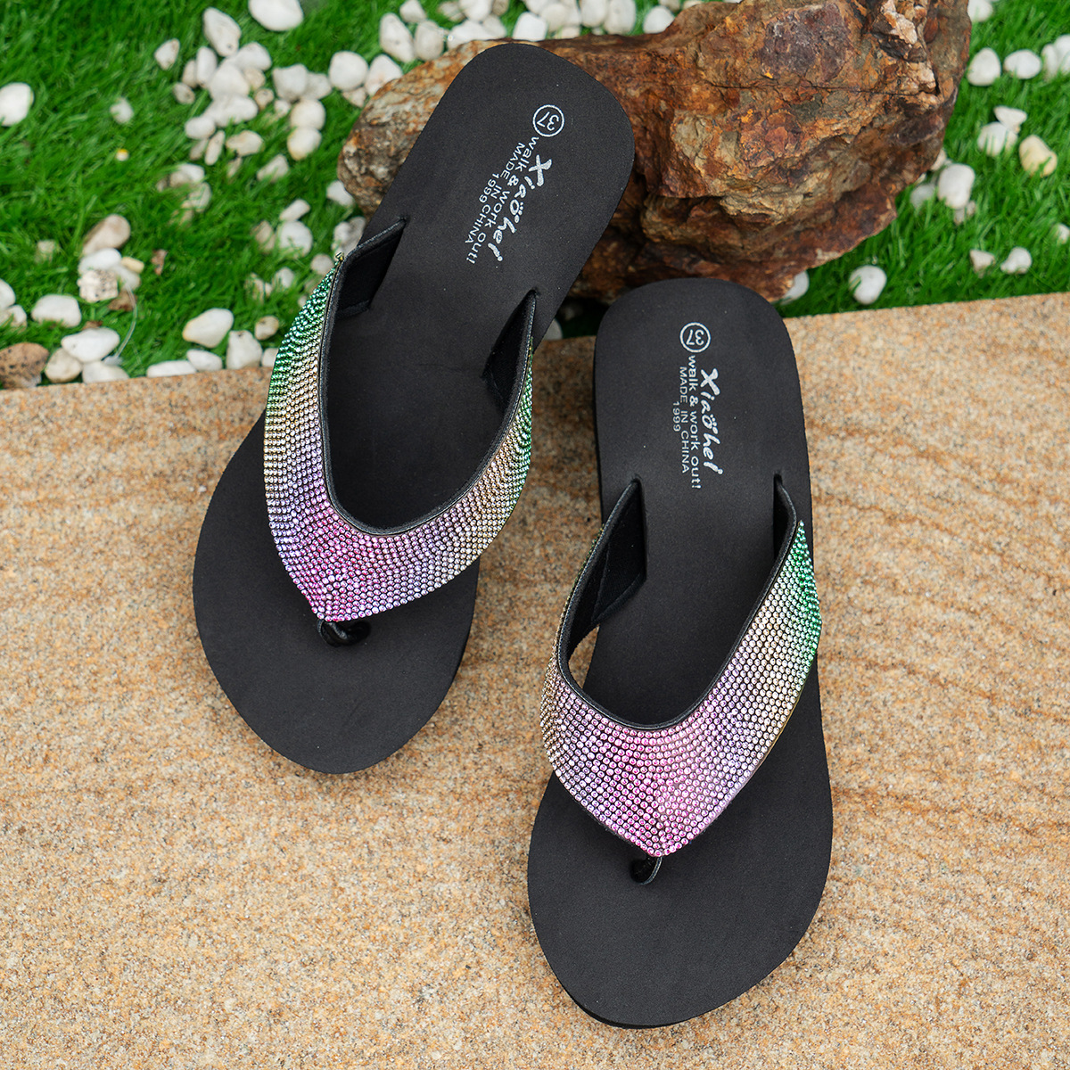 Verano ligero tacones de pendiente de tacones de slippery damas de diamante de soleas gruesas sandallas de playa aumentadas