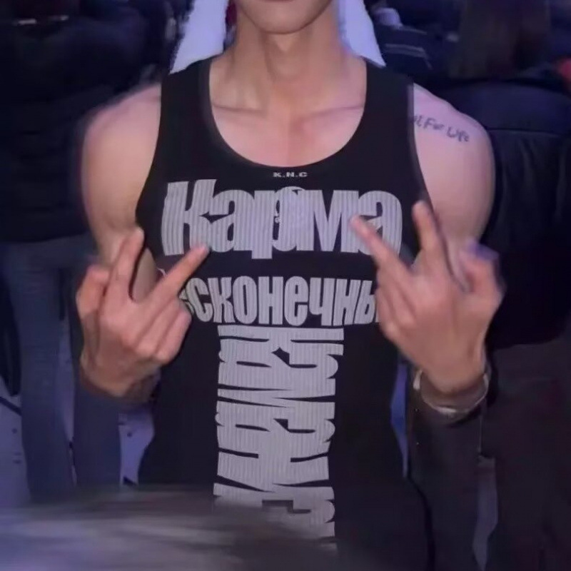 Summer Black Loose-Fitting Undershirt Sweat Vest Sleeveless T-Shirt Men's American Street Basketball Clothing High Street Vest Summer Black Loose-Fitting Undershirt Sweat Vest Sleeveless T-Shirt Men's American Street Basketball Clothing High Street Vest
