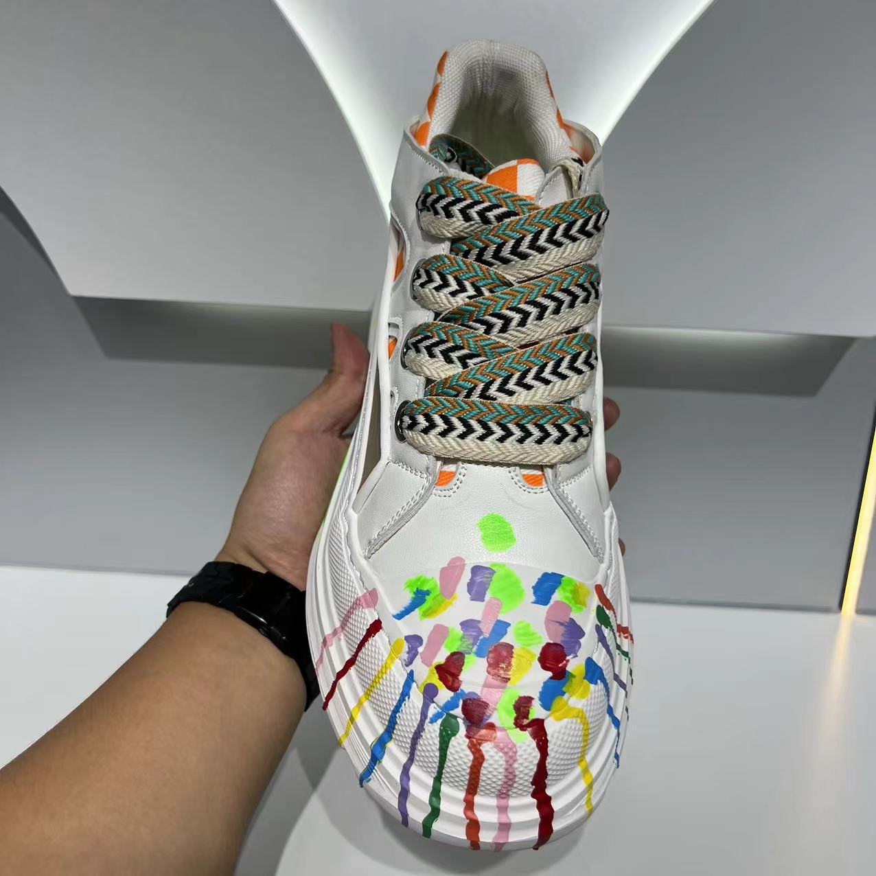 Casual Sneakers For Men With Personalized Graffiti Design_voghion.com