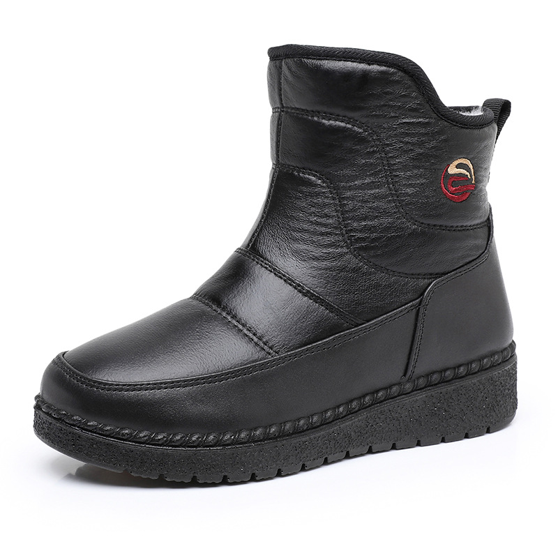 冬季女棉靴老北京布鞋防水加绒保暖中老年中筒女靴防滑休闲雪地靴