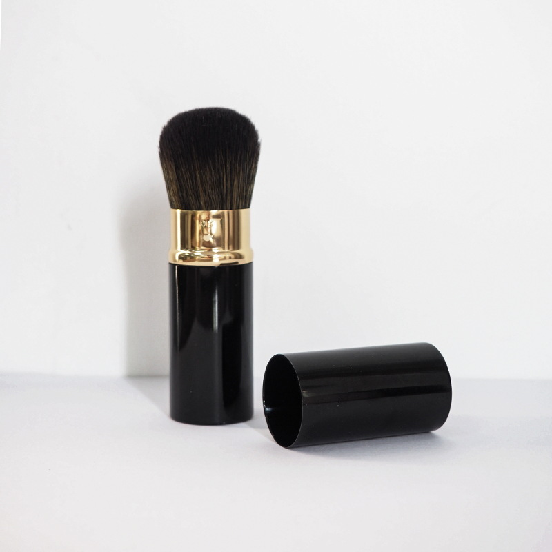 Fábrica al por mayor nuevo cepillo de maquillaje retráctil mini portátil tubo de aluminio suave pelo rubor cepillo pieza única cepillo suelto con tapa