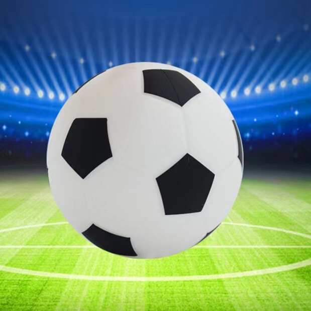 Soft Vinyl Football Lamp, Small Night Light, Battery-Powered, Creative World Cup Football-Themed Bedside Table Lamp, Night Light