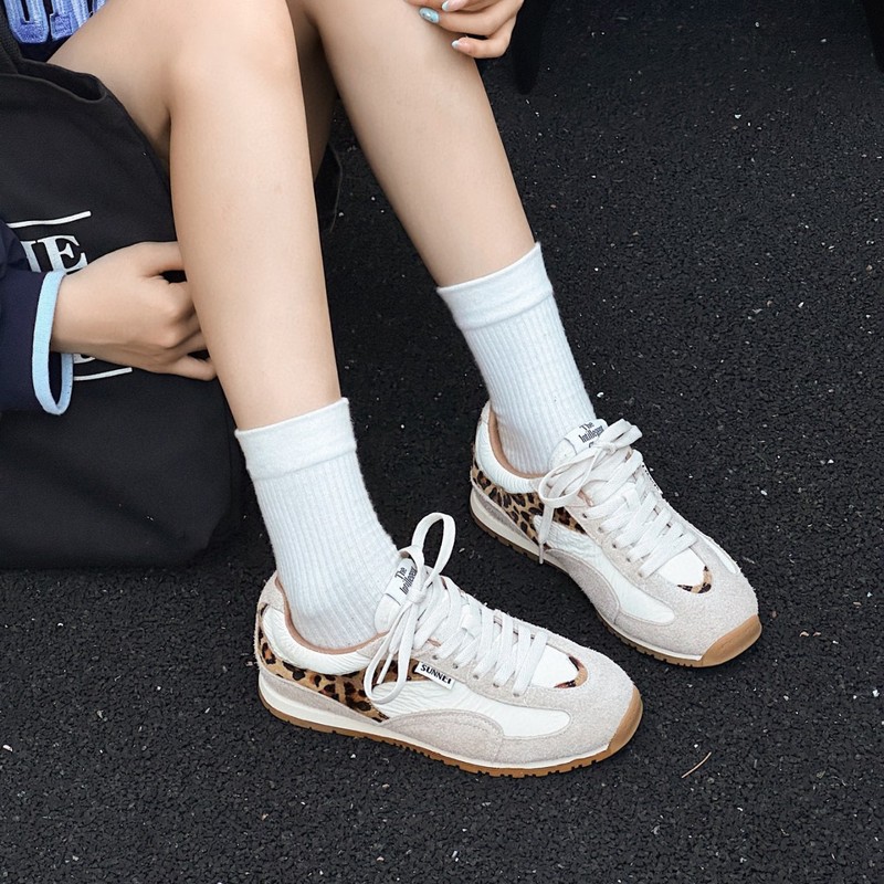 2025秋季新款真皮复古圆头系带真皮软底德训鞋阿甘鞋休闲运动鞋女|undefined