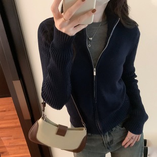 Real shot picture simple elegant solid color pit knitted cardigan coat early Autumn New woolen cardigan niche wear