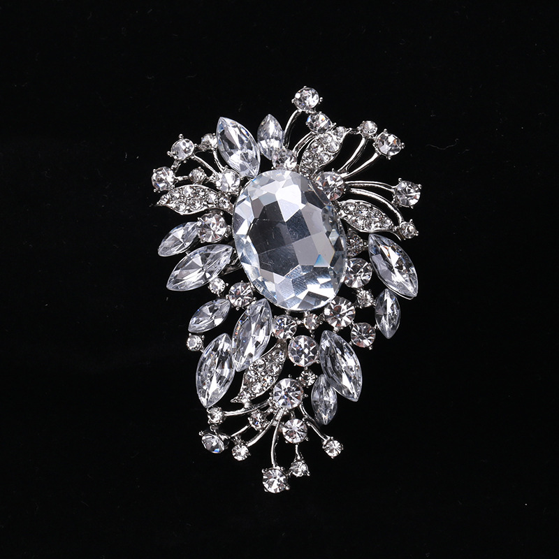 25g Weight Glass Inlay Material Brooches Classification Holiday, Daily Occasion Alloy Material Flower Pattern Women's Gender Inlay Design Korean Style Style Korean Style Pin Flower Alloy Inlay Glass Women's Brooches 6