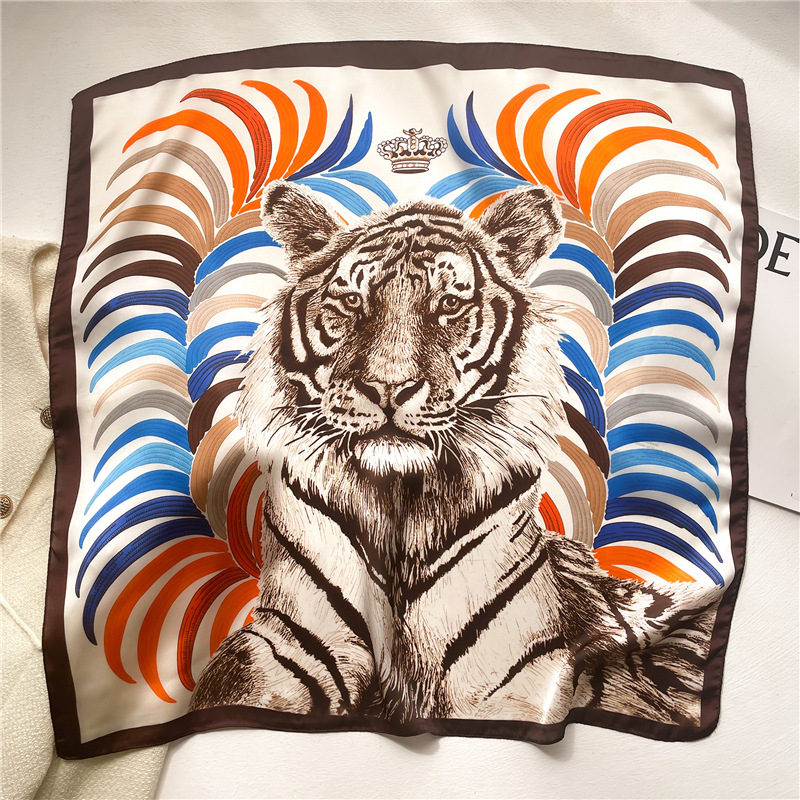 Sciarpa con animali Sciarpa di seta con motivo tigre Sciarpa quadrata personalizzata a contrasto colorato Sottile Primavera/Estate Versatile Piccola_voghion.com