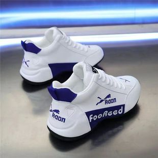 2024�ﶬŮЬƽ�׳����������m��HС��Ь�r�����e��Ůͬ���\��Ь