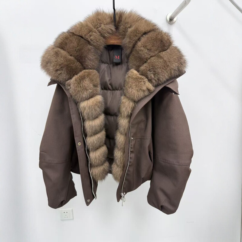 2025 Winter New Fur Fox Large Fur Collar White Goose down down Jacket Women's Short Loose Warm Parka Jacket 2025 Winter New Fur Fox Large Fur Collar White Goose down down Jacket Women's Short Loose Warm Parka Jacket