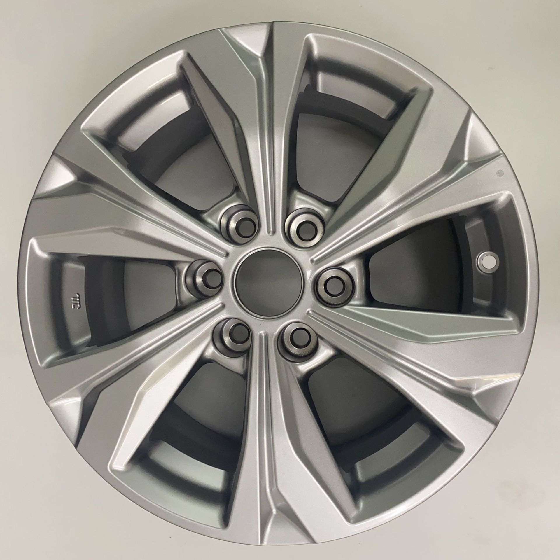 403002Zg3A+C312 Wheel Hub Aluminum Alloy Rim Suitable for Nissan Ruiqi 6 16inch