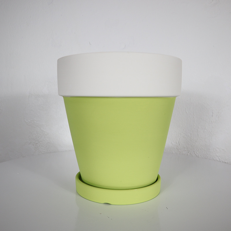 Semi-fluorescent green (with tray)