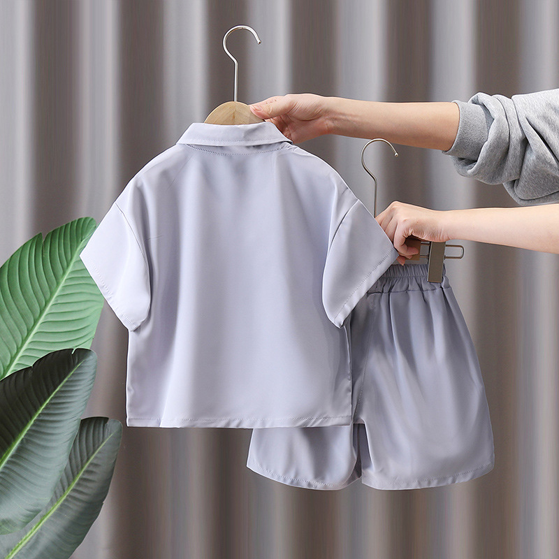 7157 Traje de verano para niños 2025 nueva camisa de estilo universitario para niños corbata ropa de verano para bebés